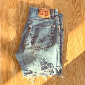Vintage Levi’s Jean Cut-off Shorts